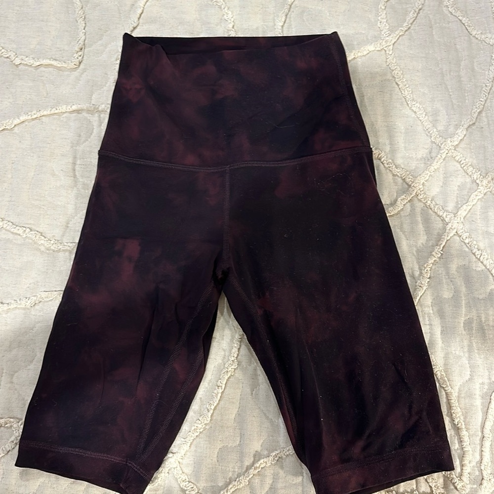 Lululemon bike shorts brand new